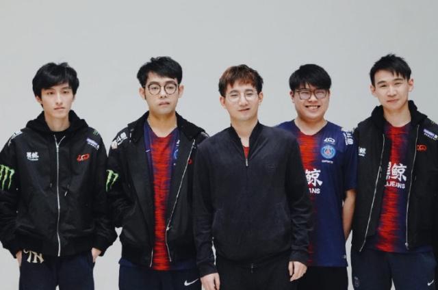 中欧足球特 中欧足球特