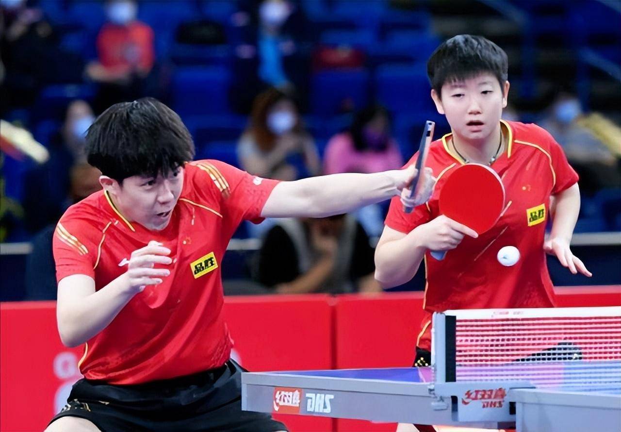 埃尔南德斯 埃尔南德斯