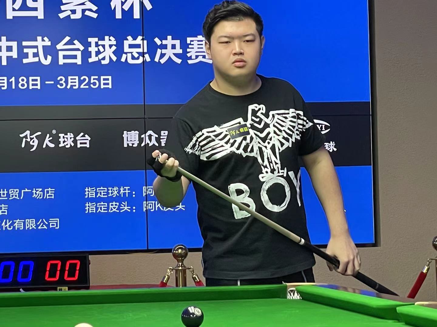 可以用三点 可以用三点